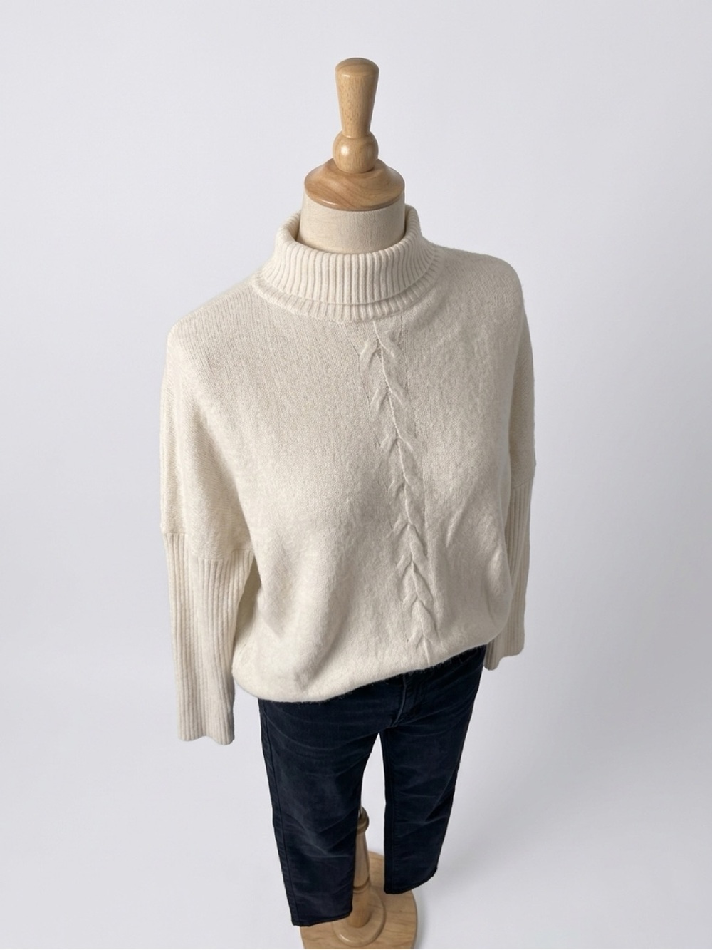 Frank Lyman Ivory Turtleneck Sweater with Split Back – Medium